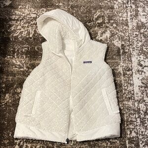 Patagonia White Quilted Vest